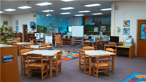 Larrymore Media Center learning area with tables and chairs Larrymore Media Center learning area with tables and chairs